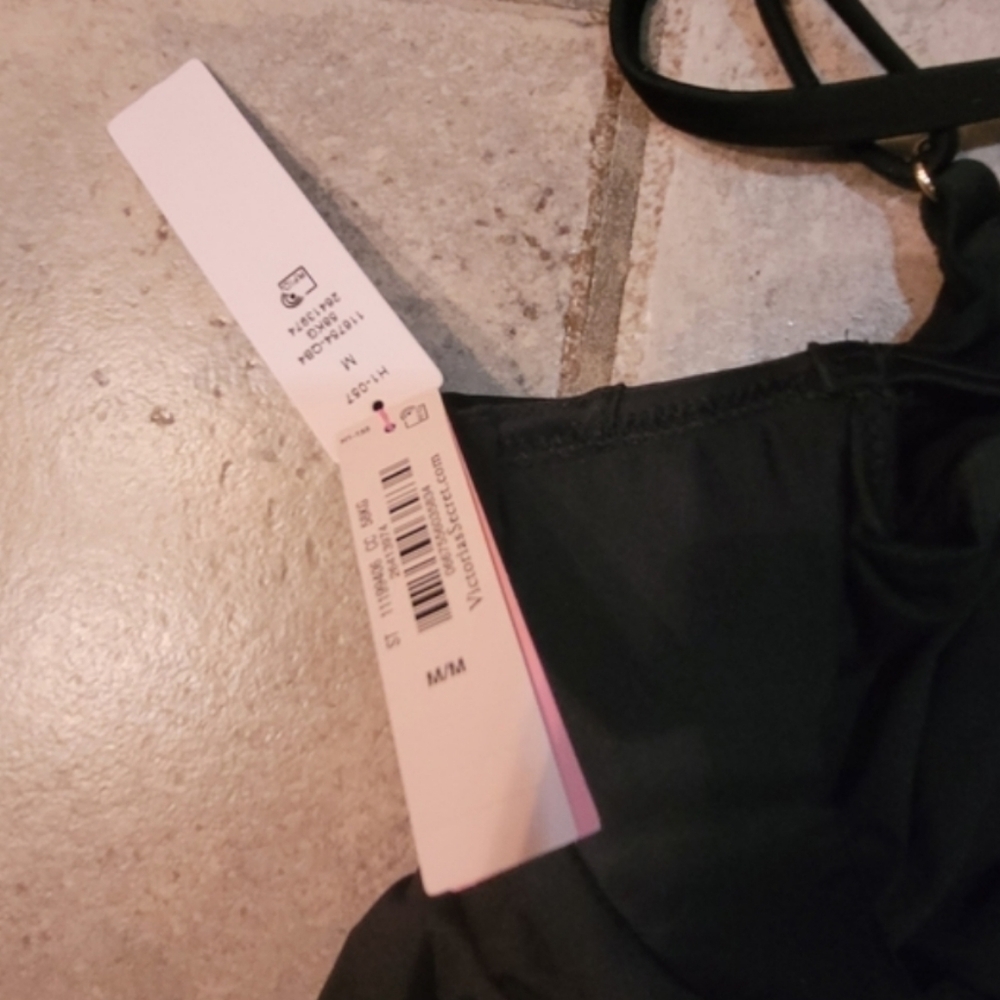 Victoria's Secret Essential Wicked One Piece Swimsuit Black Underwire M NWT - Picture 7 of 12